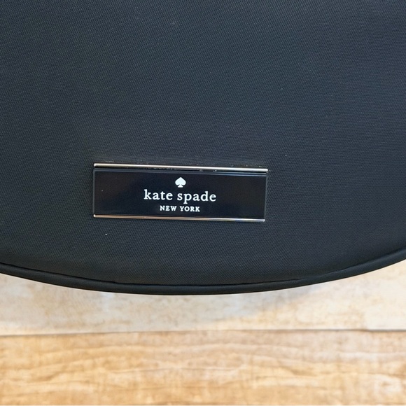Kate Spade Carter Nylon Sling - Black NWT - Picture 7 of 16